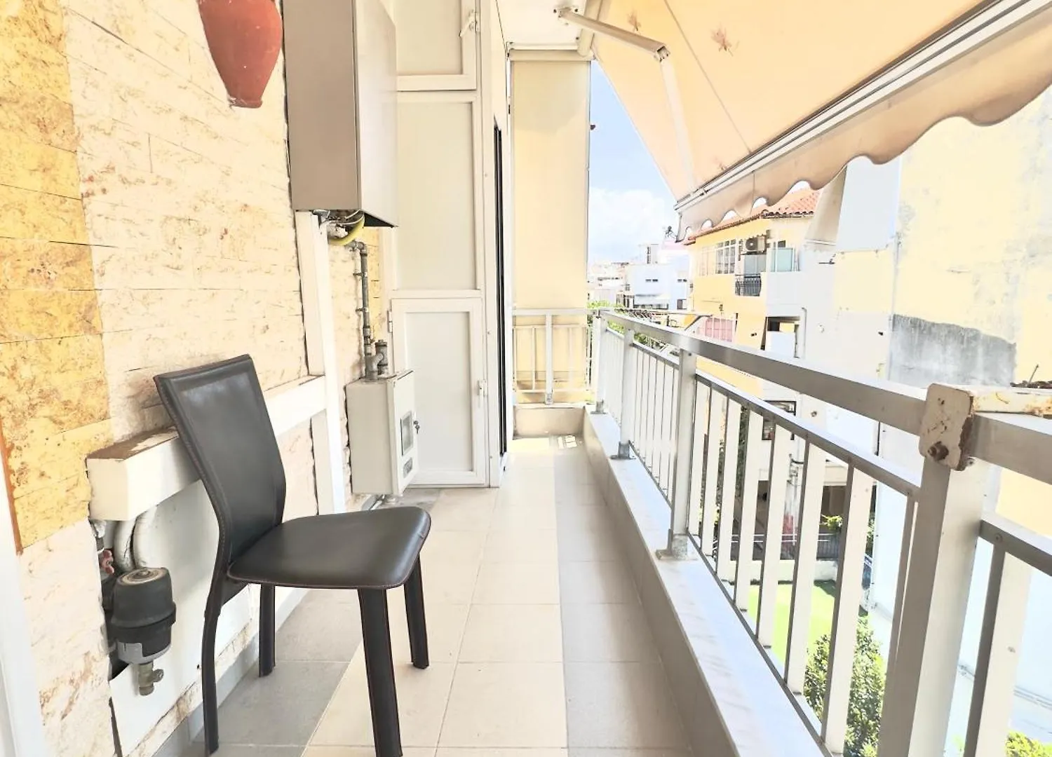 Family Beach Apartment  Peraía
